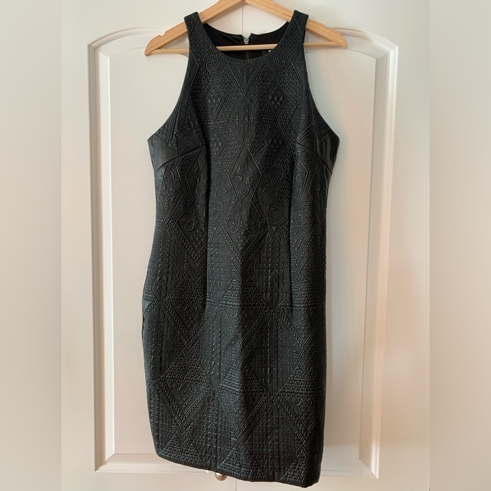 Alexia Admor Dress Black Sleeveless Lined Fake Leather Two Way Zip Size Large